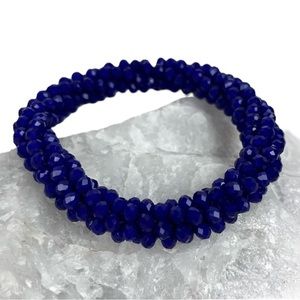 Multifaceted Beaded Blue Stretch Bracelet